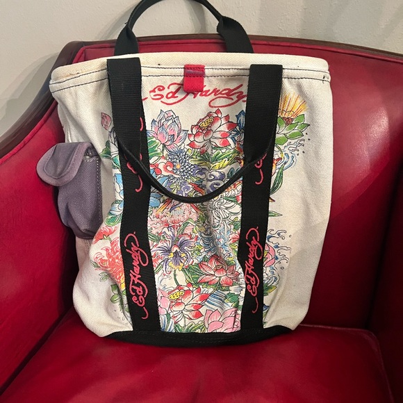 SOLD.  Ed Hardy Tote bag - Picture 3 of 16
